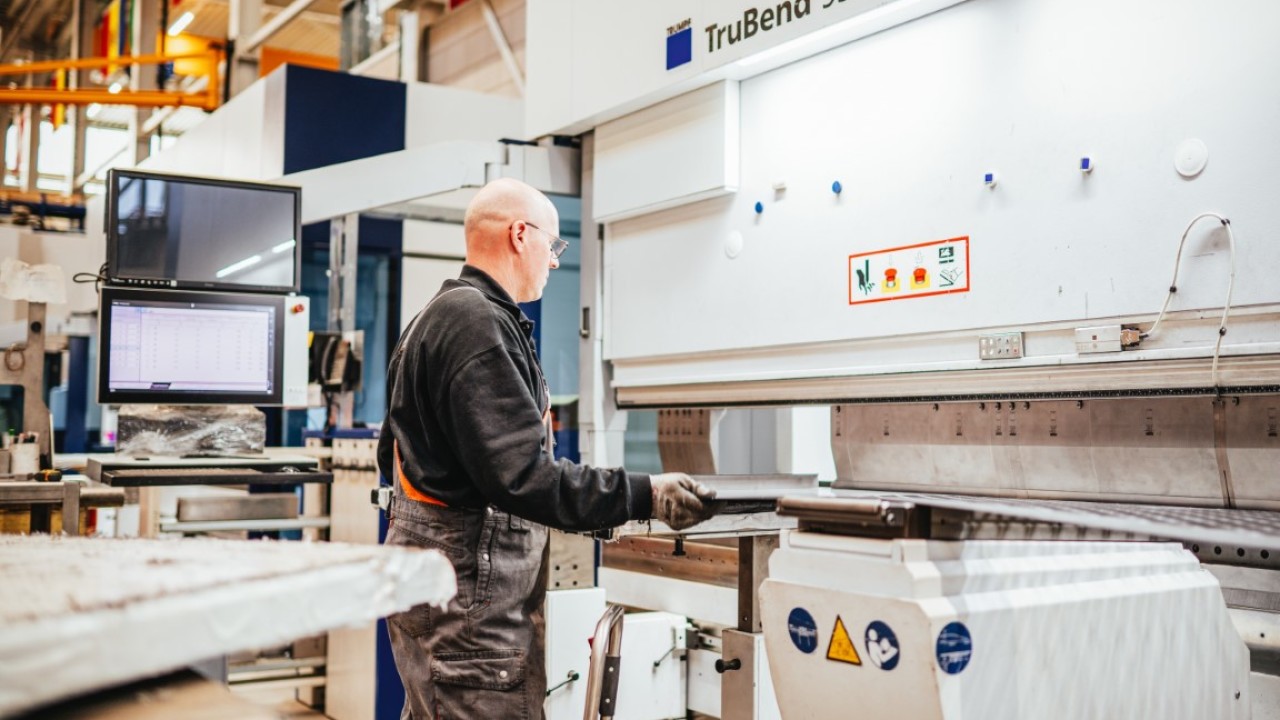 Willems Baling Equipment B.V.  Hapert afbeelding 1